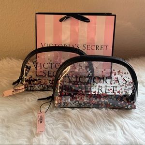 New Victoria’s Secret cosmetic bags